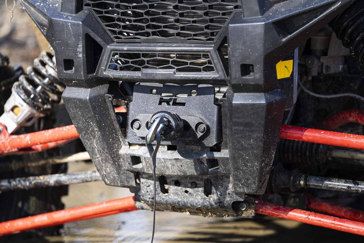 Rough Country Placa de Montaje de cabrestante para Polaris RZR XP 1000-93042 2014-2022, Color Negro