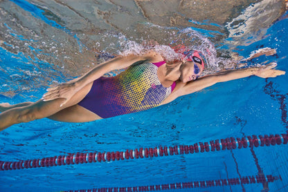 Arena - Gorro de natación Unisex de Silicona Moldeada con Logotipo para Adultos, para Entrenamiento intensivo, reducido, Ajuste cómodo, Talla única