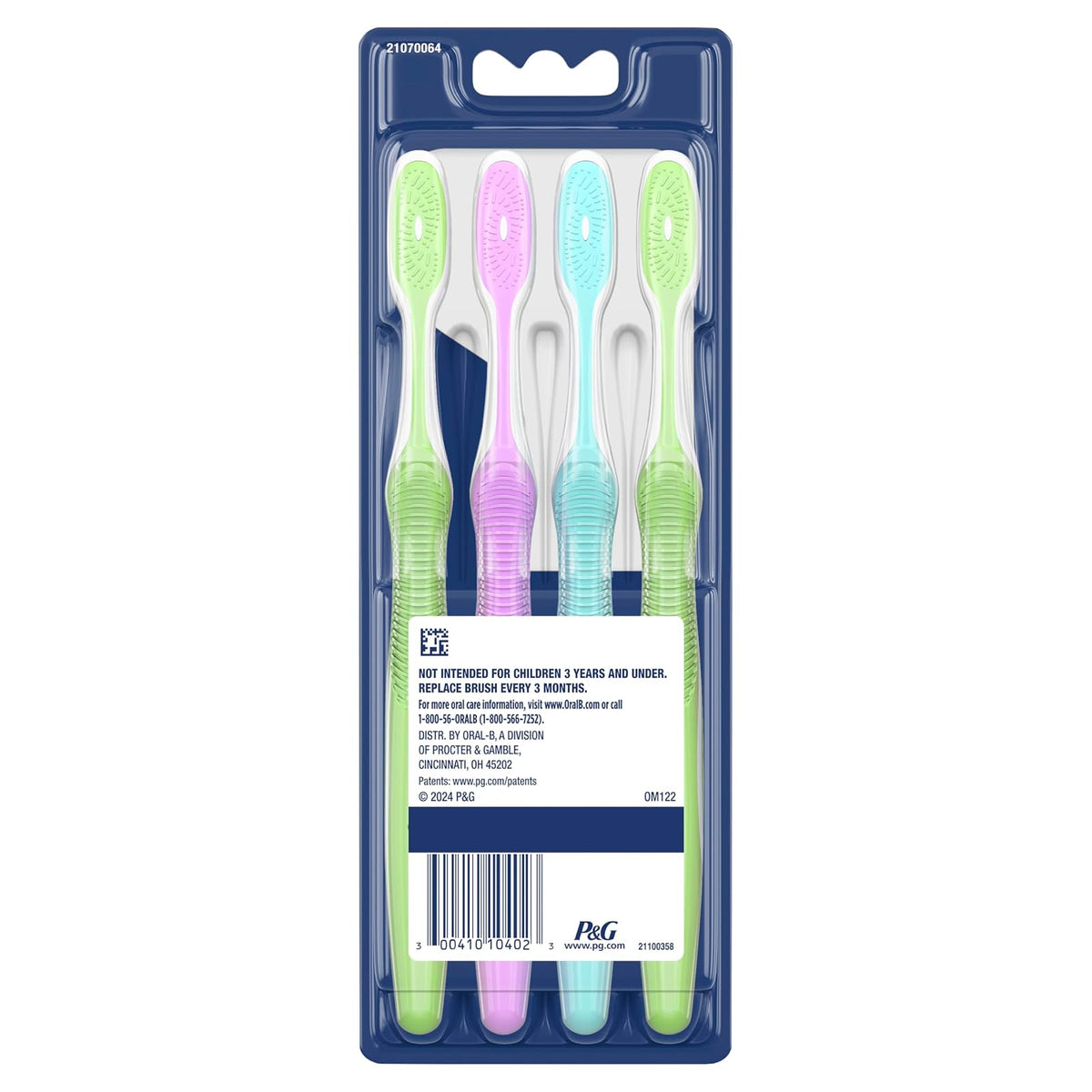 Oral-B 35 Soft Bristles 3D Vivid Toothbrush, White, 4 Count