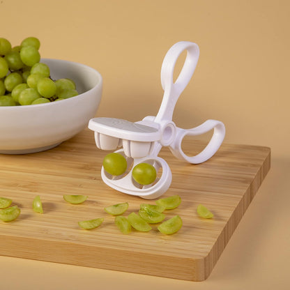 Ubbi Cortador de Uva para Niños, Cortador de Frutas y Verduras Seguro y Fácil de Usar