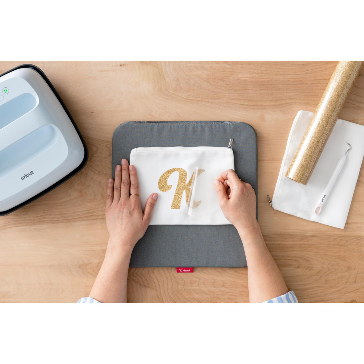 Cricut Easy EasyPress 12 x 12 pulgadas, alfombrilla protectora resistente para máquinas de prensa de calor y proyectos de alta definición y plancha, [12 x 12 pulgadas), gris