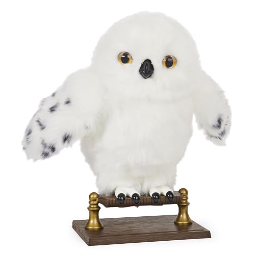 Wizarding World, Lechuza de Harry Potter Hedwig Interactiva con más de 15 Sonidos y Movimientos y sobre de Hogwarts, Juguetes para niños a Partir de 5 años