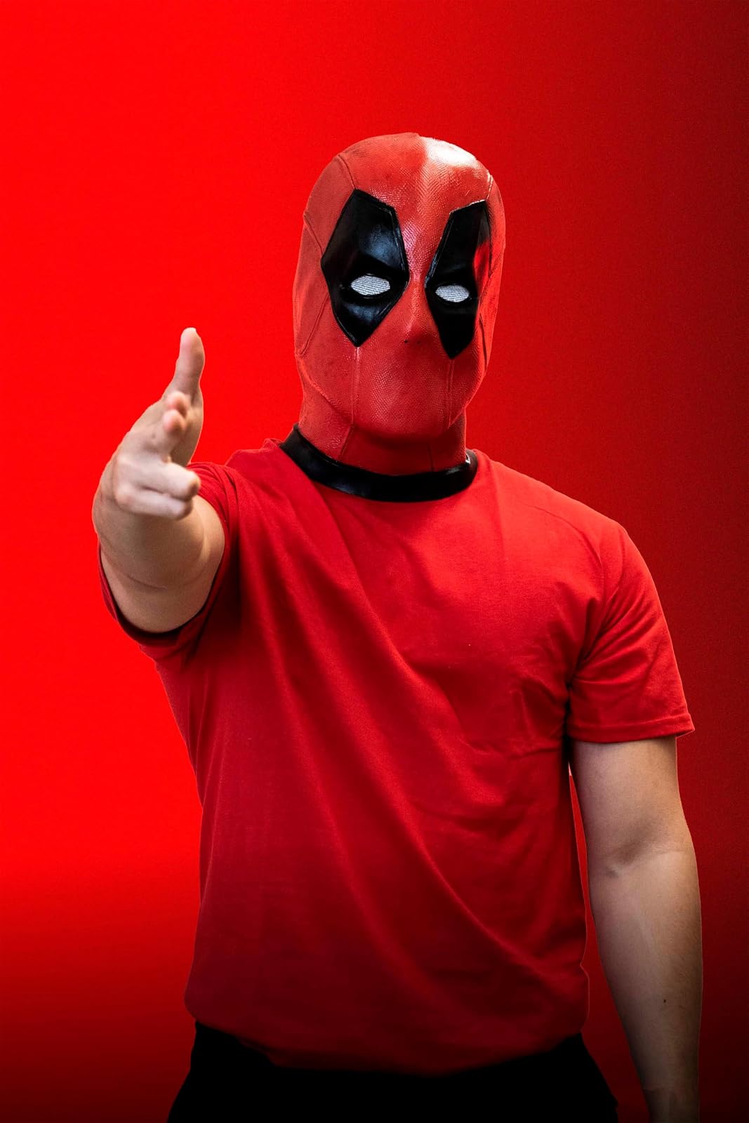 Ghoulish Productions Deadpool Máscara de Látex Completa - Con Licencia Oficial de Colección en Rojo y Negro Mediana - Accesorio para Disfraz de Superhéroe Halloween y Cosplay