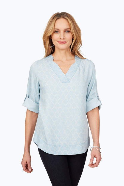 Foxcroft Harmony Distressed Trefoil Tencel Shirt CamisaMujer