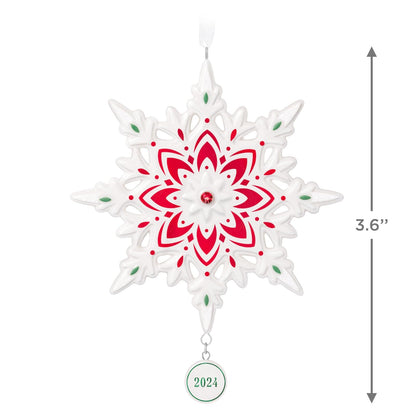 Hallmark - Adorno navideño de Recuerdo 2024, Copo de Nieve 2024, Porcelana, Copo de Nieve