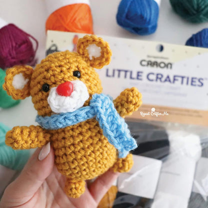 Caron Little Crafties - Paquete múltiple de 20 unidades (paquete de 1) - Proyectos de punto, ganchillo y arte, lavable a máquina y secable - Kit de hilo ligero duradero