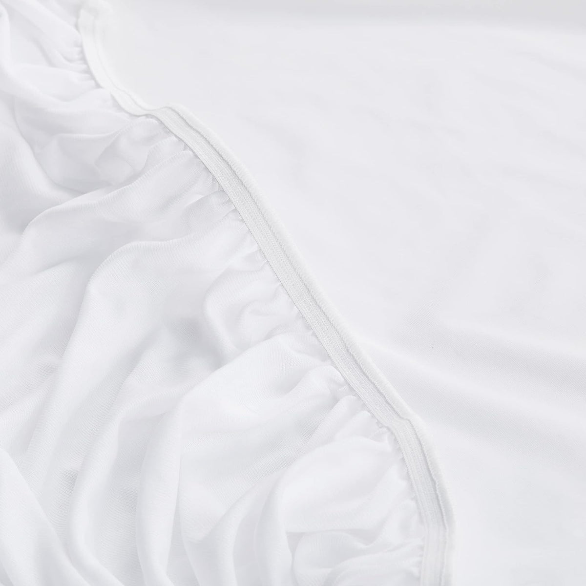 Serta Power Chill - Funda de colchón Impermeable de tamaño Individual, Suave y Transpirable, Bolsillo elástico Profundo de 15 Pulgadas para un Ajuste Seguro, Color Blanco