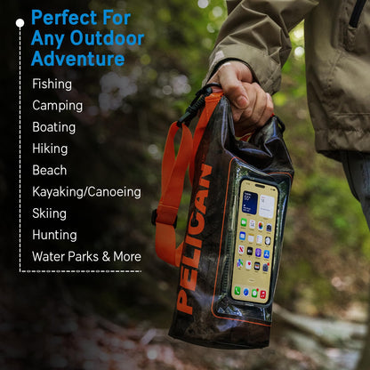 Pelican Marine Bolsa seca impermeable IP68 de 2 L – Mochila enrollable con funda para teléfono/bolsa, Accesorios esenciales para acampar, natación, playa, pesca, rafting, viajes – Hunter Camo