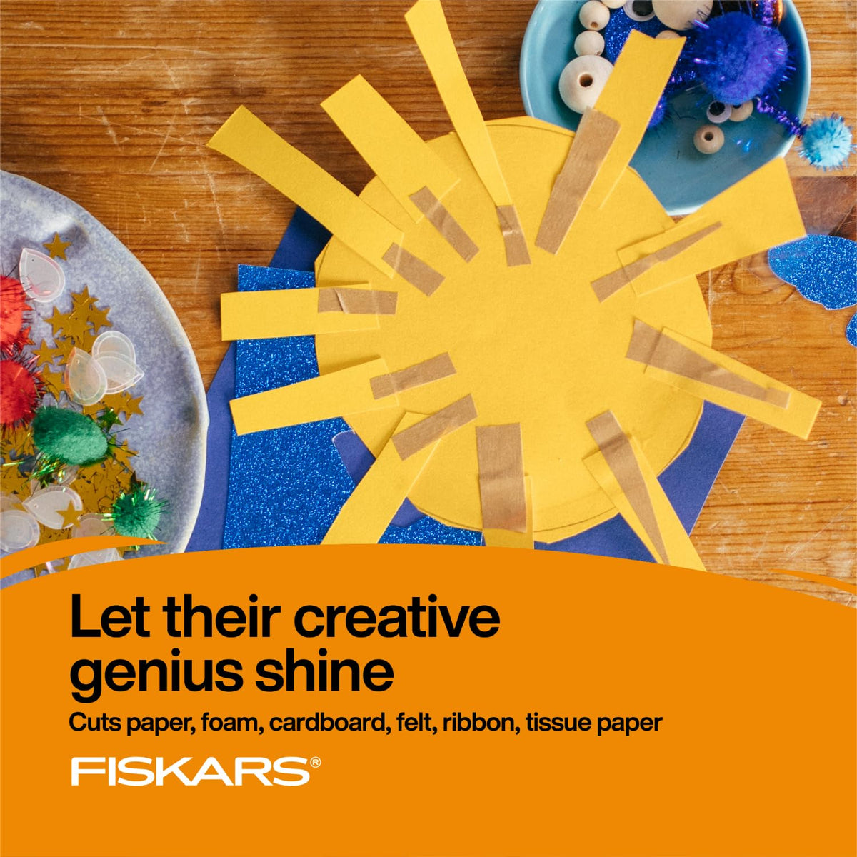 Fiskars - Tijeras de punta roma SoftGrip de 5 pulgadas para niños de 4 a 7 años (paquete de 3), tijeras para la escuela o manualidades, suministros para el regreso a la escuela, diseños azules,