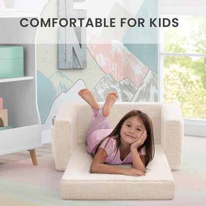 Delta Children Silla Cozee Flip-out Sherpa Convertible 2 en 1 en Sillón Reclinable para Niños - Color: Crema