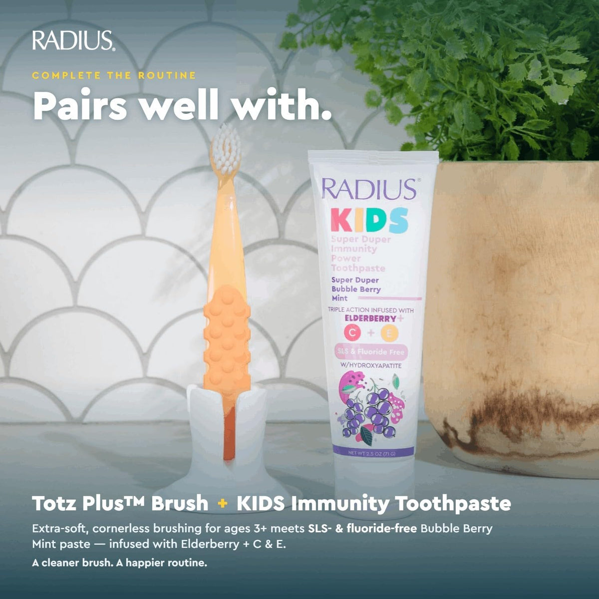 RADIUS Cepillo de dientes para niños, Totz Plus, sedoso, suave, paquete de 3 en colores surtidos, sin BPA y aceptado por ADA, diseñado para dientes y encías delicados, para niños de 3 años en adelante