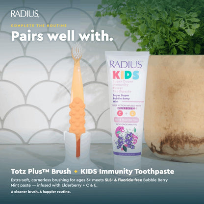 RADIUS Cepillo de dientes para niños, Totz Plus, sedoso, suave, paquete de 3 en colores surtidos, sin BPA y aceptado por ADA, diseñado para dientes y encías delicados, para niños de 3 años en adelante