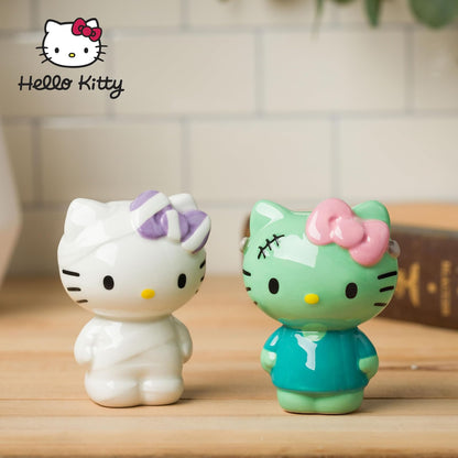 Silver Buffalo Sanrio Hello Kitty - Juego de salero y pimentero de cerámica, 5 pulgadas de largo x 2 pulgadas de ancho x 3.5 pulgadas de alto