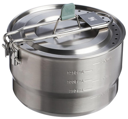 Stanley Wildfare Go - Juego de 14 Piezas de Acero Inoxidable para Preparar y cocinar | Cacerola de 1.65 Cuartos con Mango Plegable y Bloqueado | Cuencos, Utensilios, Tabla de Cortar | Esenciales de