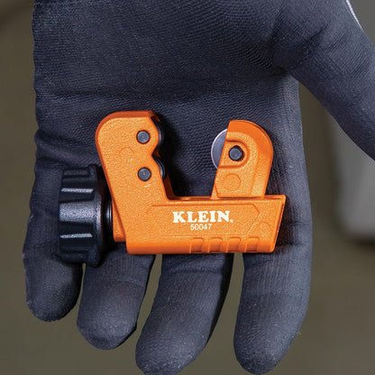 Klein Tools Mini Cortador de Tubos 50047-1 1/8 Pulgadas
