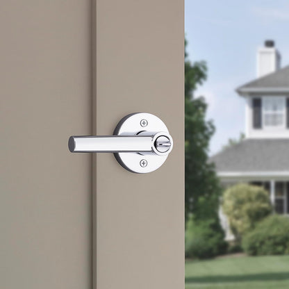 Kwikset Milan - Manija de puerta de entrada con cerradura y llave, palanca reversible con llave segura, para exterior, cerradura de puerta, para entrada frontal y dormitorios, cromo pulido, resistente