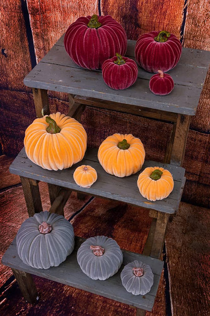 Boston International Calabaza de Terciopelo Decorativo para Mesa, Color Gris