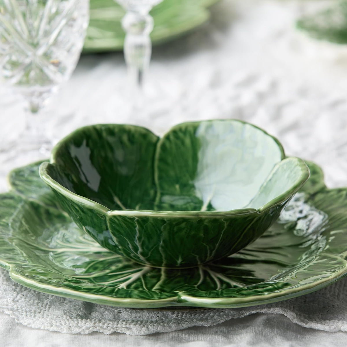 Le Jardin - Juego de 4 cuencos de cereales 3D de 7 pulgadas – tazón de hojas de gres verde esculpido – Cerámica inspirada en el jardín de temporada para desayuno, aperitivos y comidas diarias de