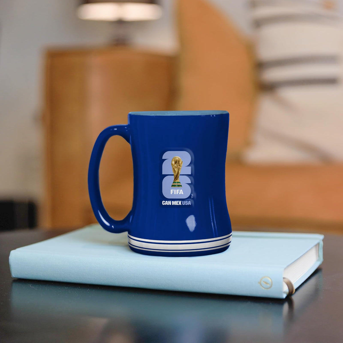 Honav United States Soccer FIFA World Cup 2026 - Taza de café esculpida de 14 onzas, taza de café de cerámica con diseño elevado, regalo perfecto para fanáticos y coleccionistas del fútbol de Estados