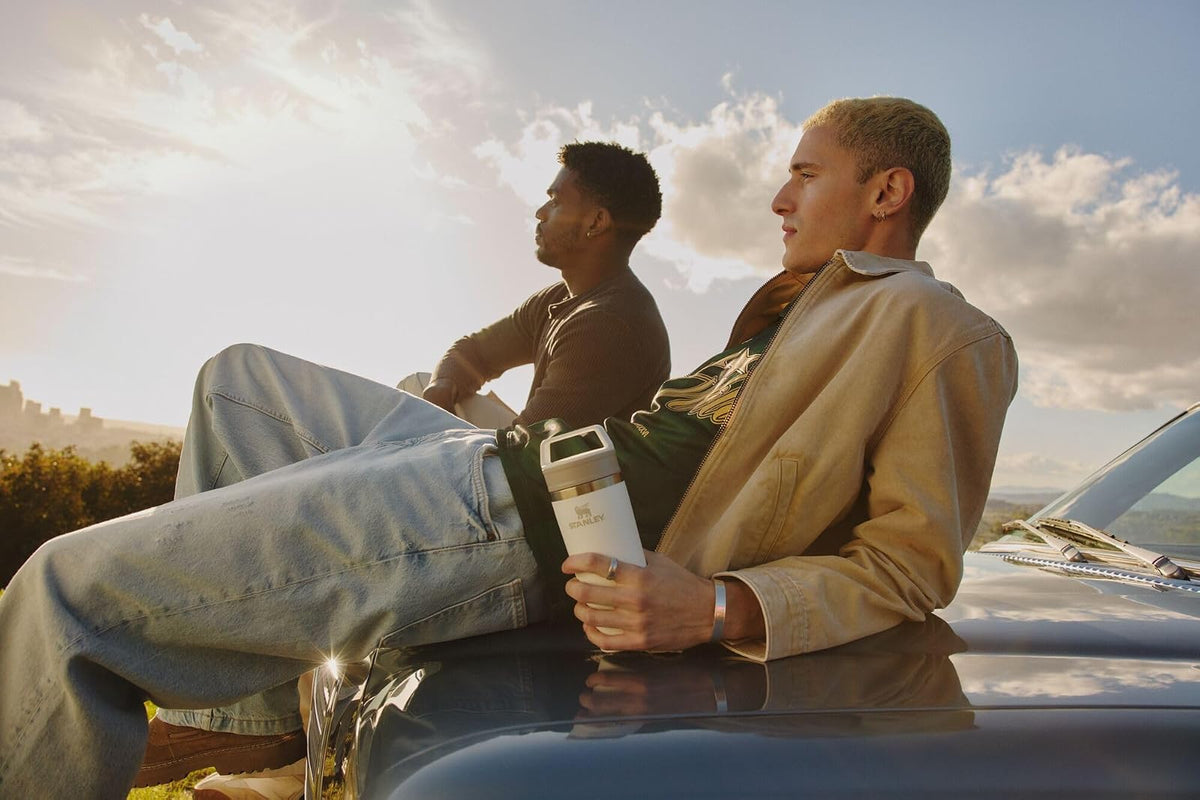 STANLEY Cafe To Go - Taza de viaje de 20 onzas, tapa a prueba de fugas de dos partes, vaso para café, té y bebidas, taza de café aislada de acero inoxidable, sin BPA, tostada
