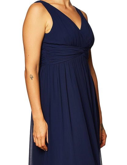 Donna Morgan Women's Julie Long V-Neck Chiffon Dress