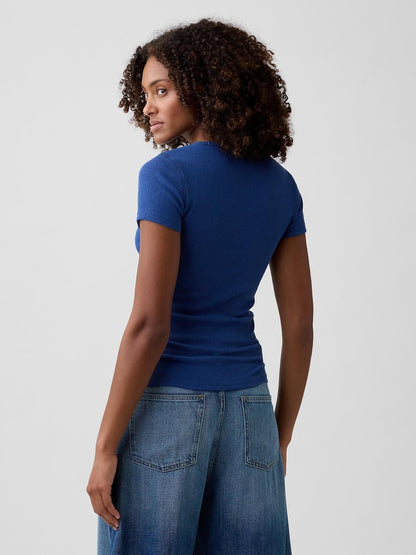 Gap - Playera Moderna de Manga Corta con Logotipo Acanalado para Mujer