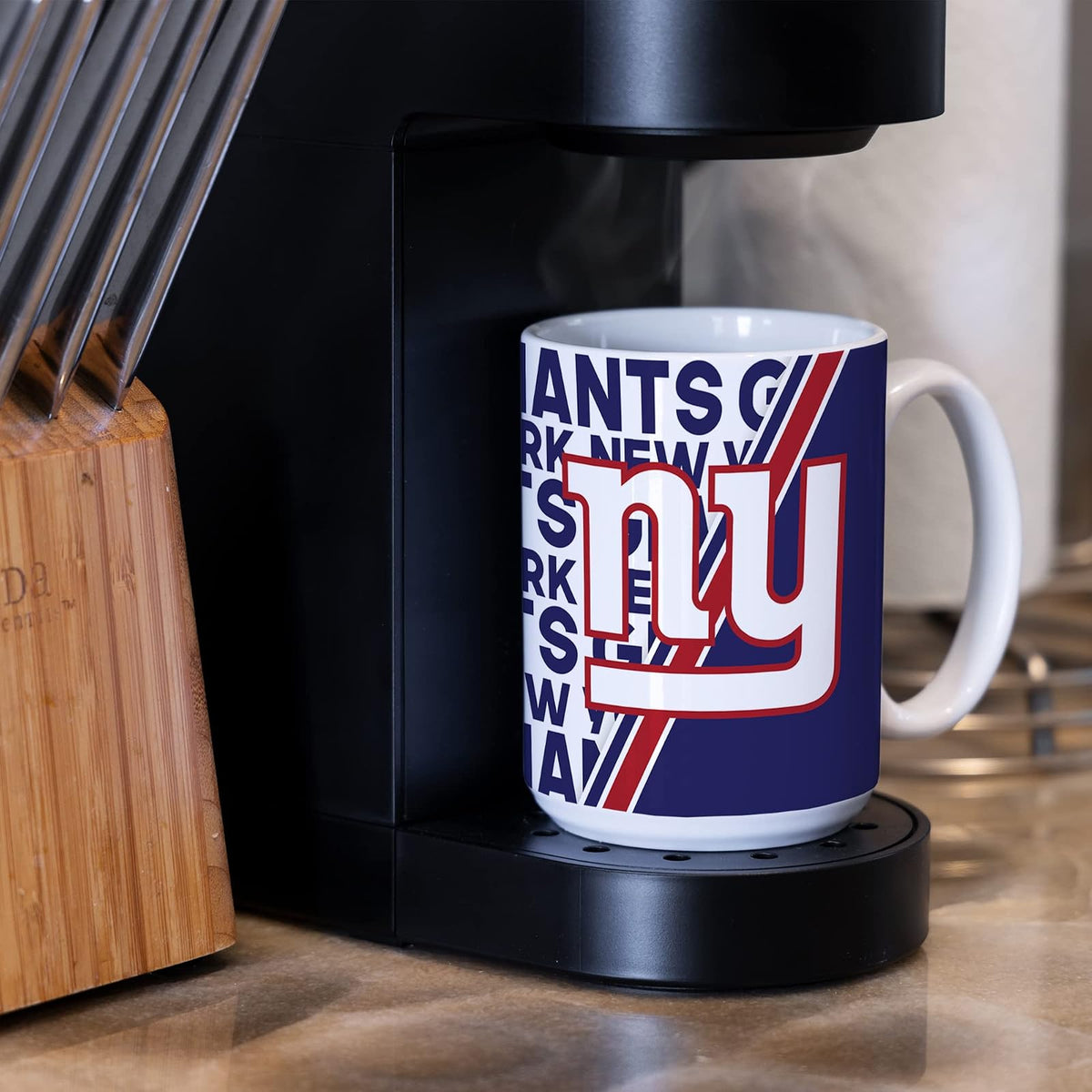 Rico Industries NFL Football Dallas Cowboys Taza de café de cerámica blanca de 15 onzas para fanáticos de la NFL