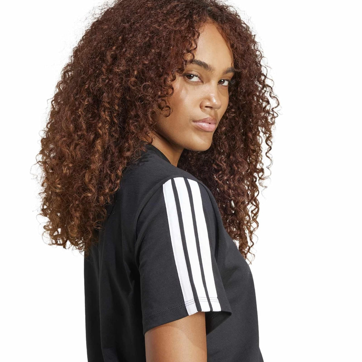 adidas adidas Playera Manga Corta Essentials Playera Manga Corta Mujer