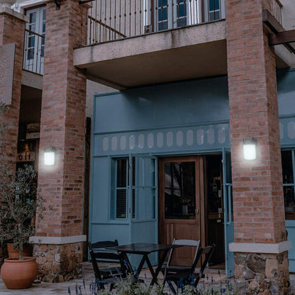 Tecnolite - Lámpara Suburbana LED con Fotocelda 47 W, Luz de Día, IP54, Exteriores, No atenuable, LED integrado