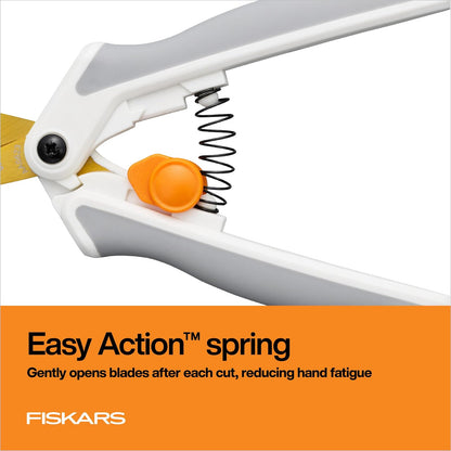 Fiskars - Tijeras de titanio de fácil acción, cuchillas afiladas para cortar precisión y ángulos con diseño de resorte de fácil acción, suministros de manualidades, mango asistido SoftGrip