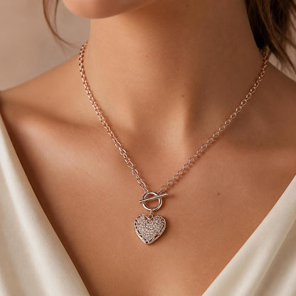 Guess Collar con Colgante de Corazón de Filigrana | Metal rosa, 16 pulgadas