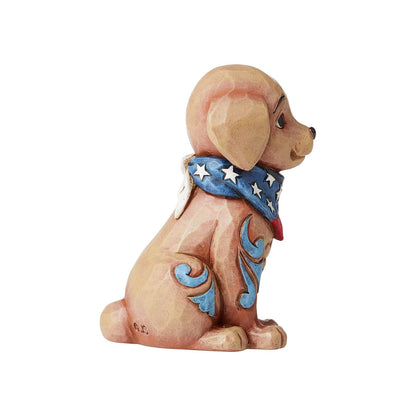 Enesco Jim Shore Heartwood Creek - Bandana patriótica para Cachorros, Figura en Miniatura, 3.5 Pulgadas, Multicolor