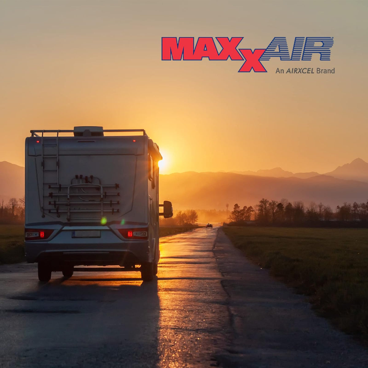 Maxxair fanmate Cover con EZ Clip Hardware, Blanco