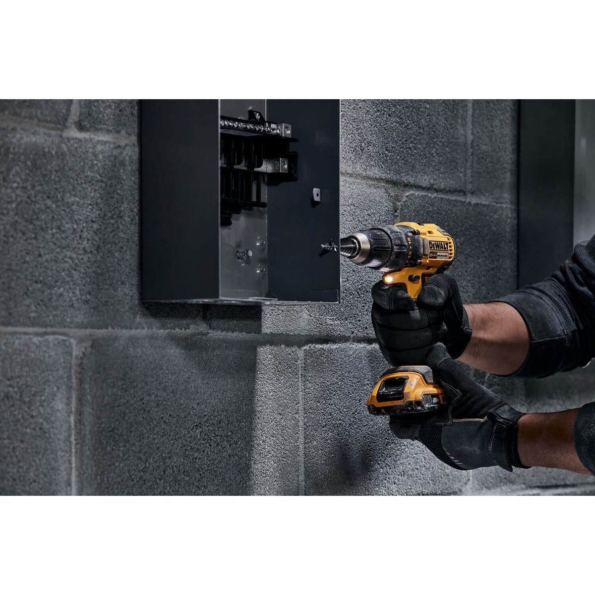 DEWALT Taladro Atornillador 1/2" 20V con Caja de Herramientas, DCD7771D2 | Taladro Atornillador de 1/2" (13mm), Incluye Caja para Herramientas, 20V