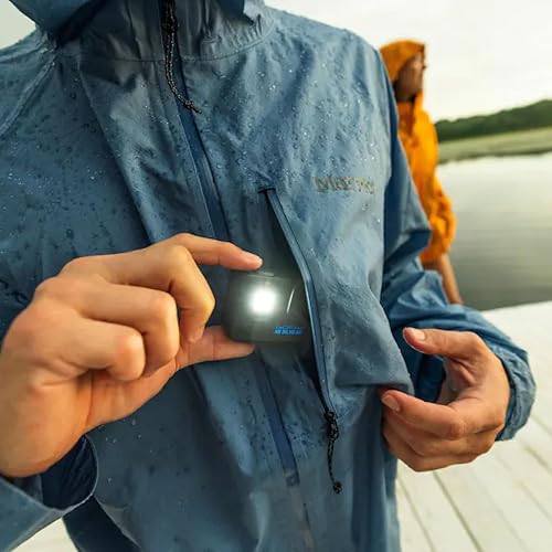 GoPro Lit Hero - Cámara de acción Ligera, compacta, Impermeable con luz integrada, Video 4K60 Ultra HD, Foto de 12 MP, visualización táctil, estabilización hipersuave