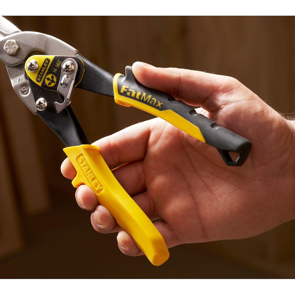 STANLEY Tijeras de Aviación FatMax Corte Recto 10", 14-563