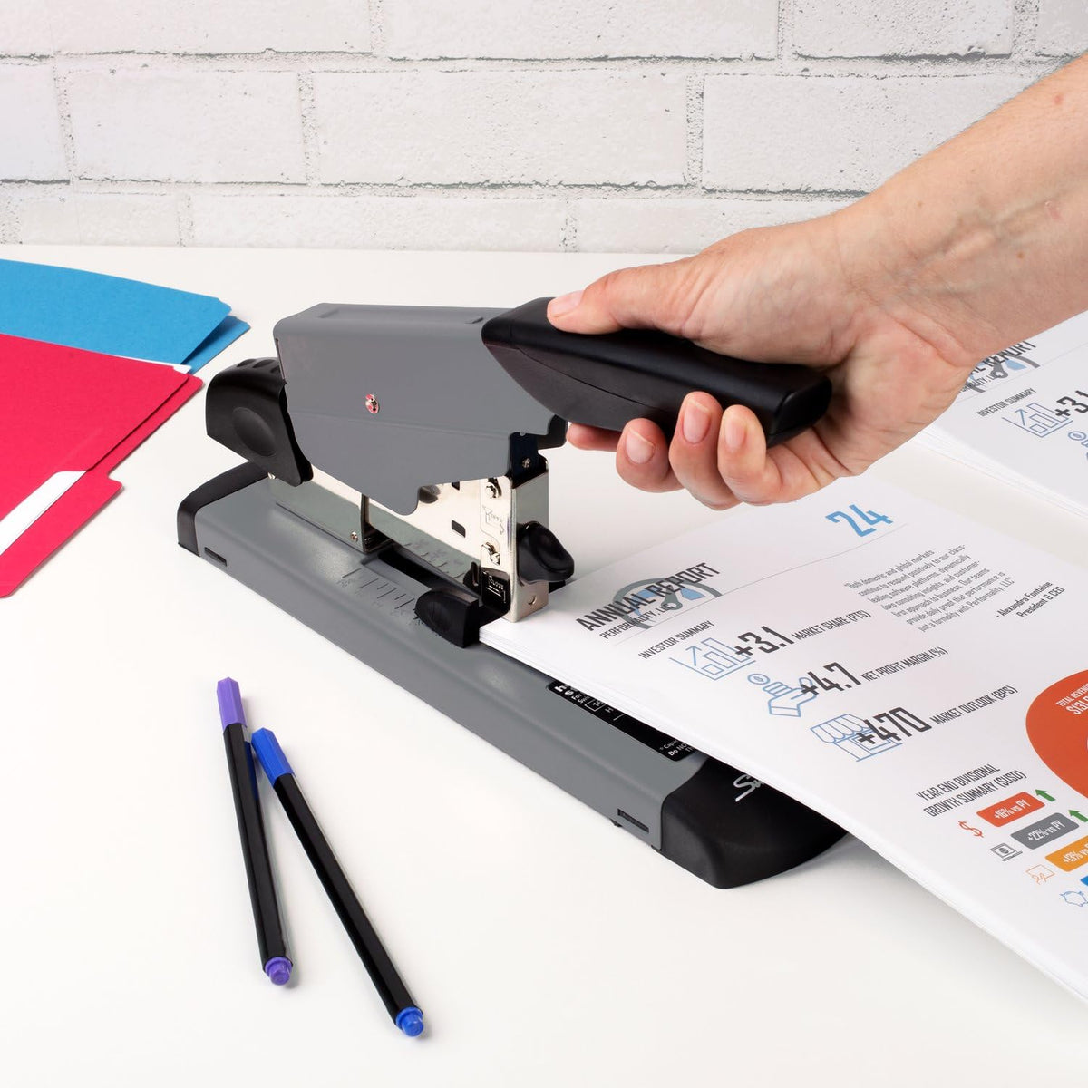 Swingline Heavy, Duty Stapler, 160 Sheet Capacity, Black/Gray (39005)