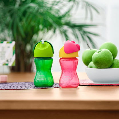 Philips Avent Vasito con Popote Flexible 10 oz Verde | Facilita la transición al vaso | Ayuda al desarrollo oral saludable | Popote flexible antigoteo | 1 pz | SCF798/01