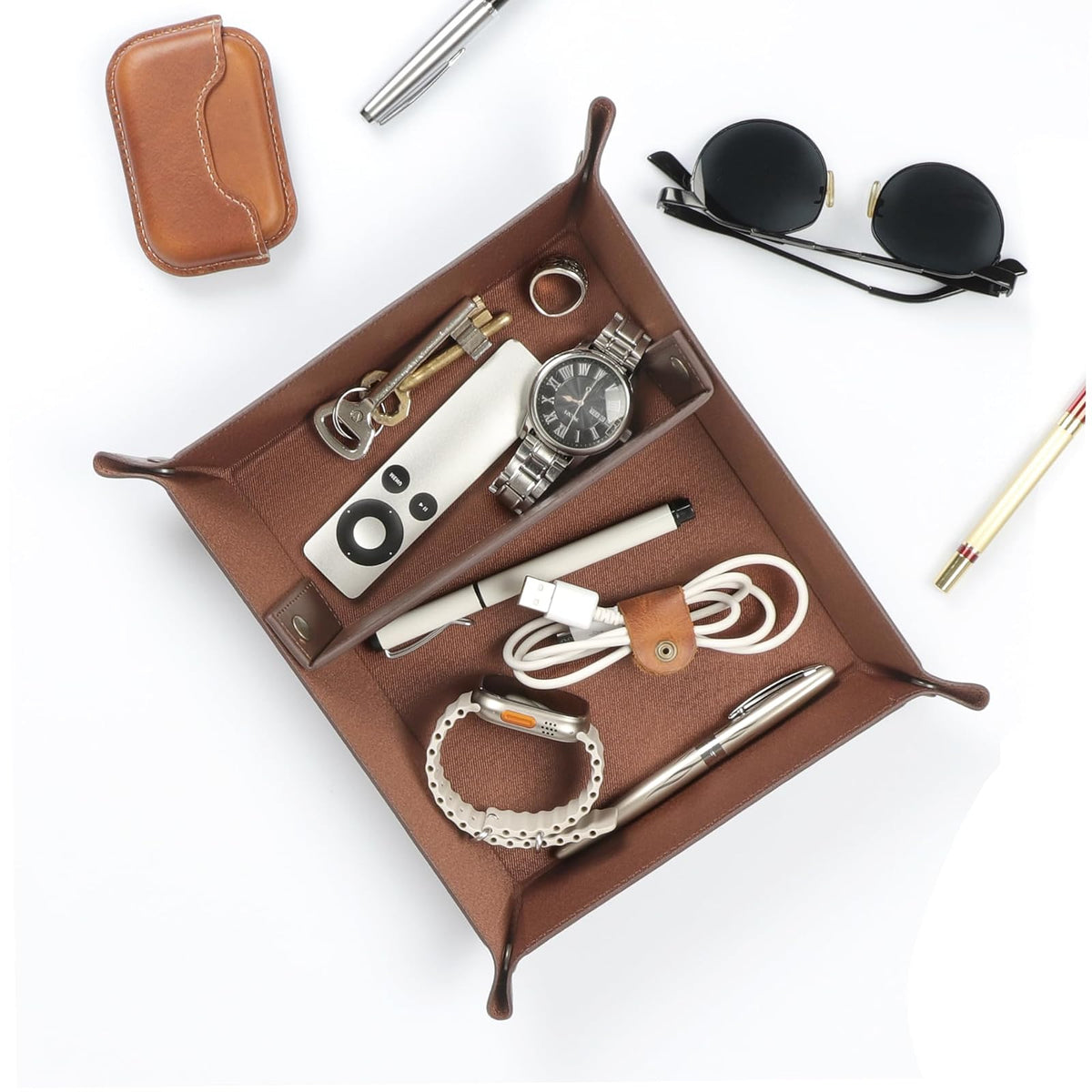 Londo - Vassoio in Pelle - Organizzatore - Pratico Contenitore per Portafogli, Orologi, Chiavi, Monete, Telefoni Cellulari e Attrezzature per Ufficio (Marrone Chiaro)