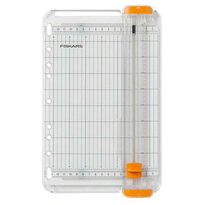 Fiskars SureCut - Cortador de papel portátil para carpetas de 3 anillos, longitud de corte de 9 pulgadas, papel de manualidades, cartulina y recortadora de fotos, herramienta para álbumes de recortes