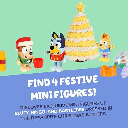 Bluey Calendario de Adviento 2026, 24 días de sorpresas, mini árbol | Incluye 3 mini cifras, 16 accesorios de día festivo, 5 pegatinas, además de Bartlebee, Blue y Bingo en suéteres de Navidad