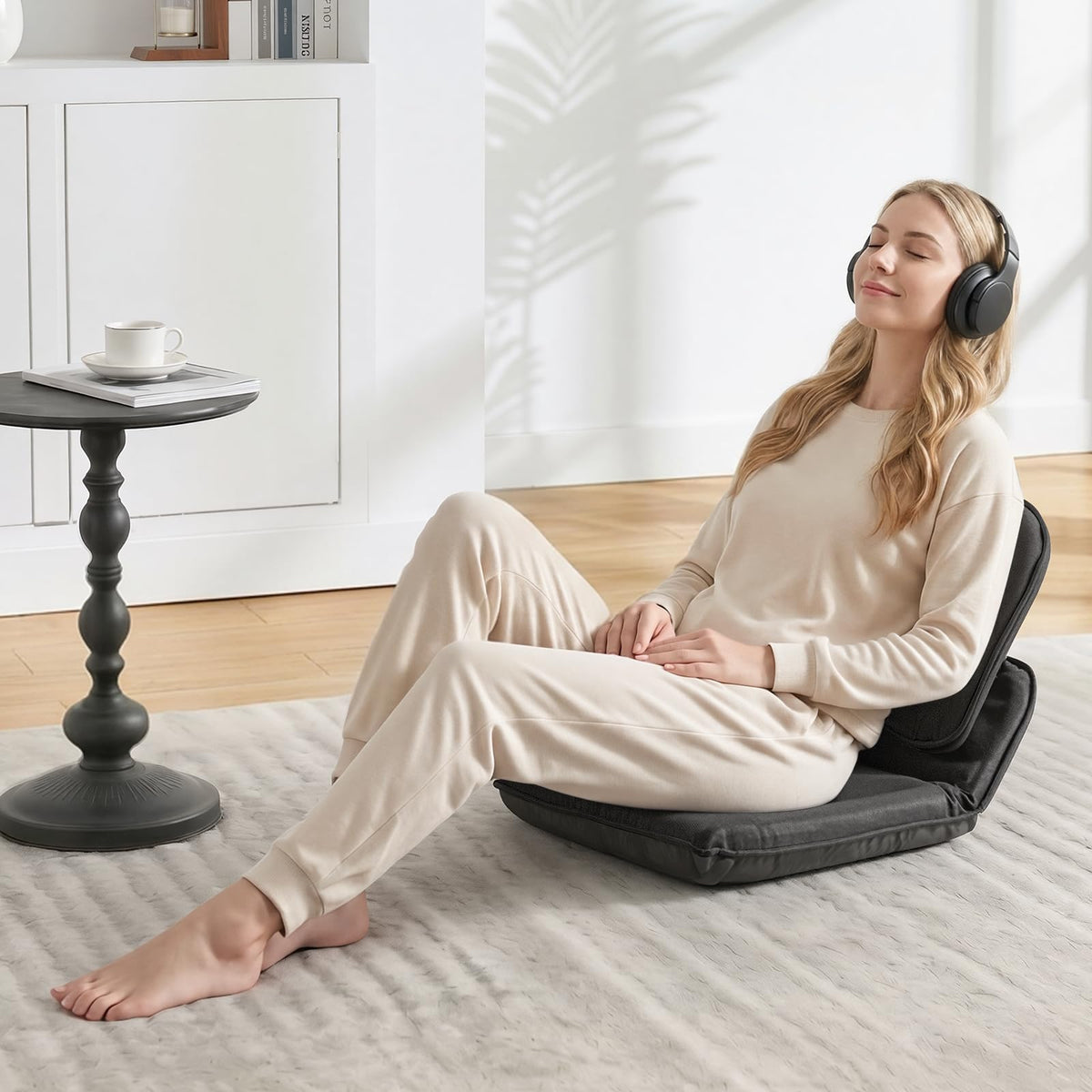 VEVOR Silla de Suelo Relax, Silla Reclinable con Respaldo Ajustable en 5 Posiciones, Soporte Ergonómico, Marco Metálico y Tapizado de Lino, para Lectura Descanso Sala de Estar Dormitorio, Color Negro