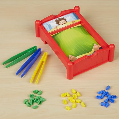 Hasbro Gaming Pulgas Locas - Juego de Mesa con 1 Tablero, 36 Piezas de Colores y 3 Pinzas para 2 o 3 Jugadores a Partir de 4 años