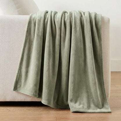 Nautica - Manta de Forro Polar de Felpa Suave, Ideal para Cama o sofá, Certificado Oeko-Tex (Verde sólido)