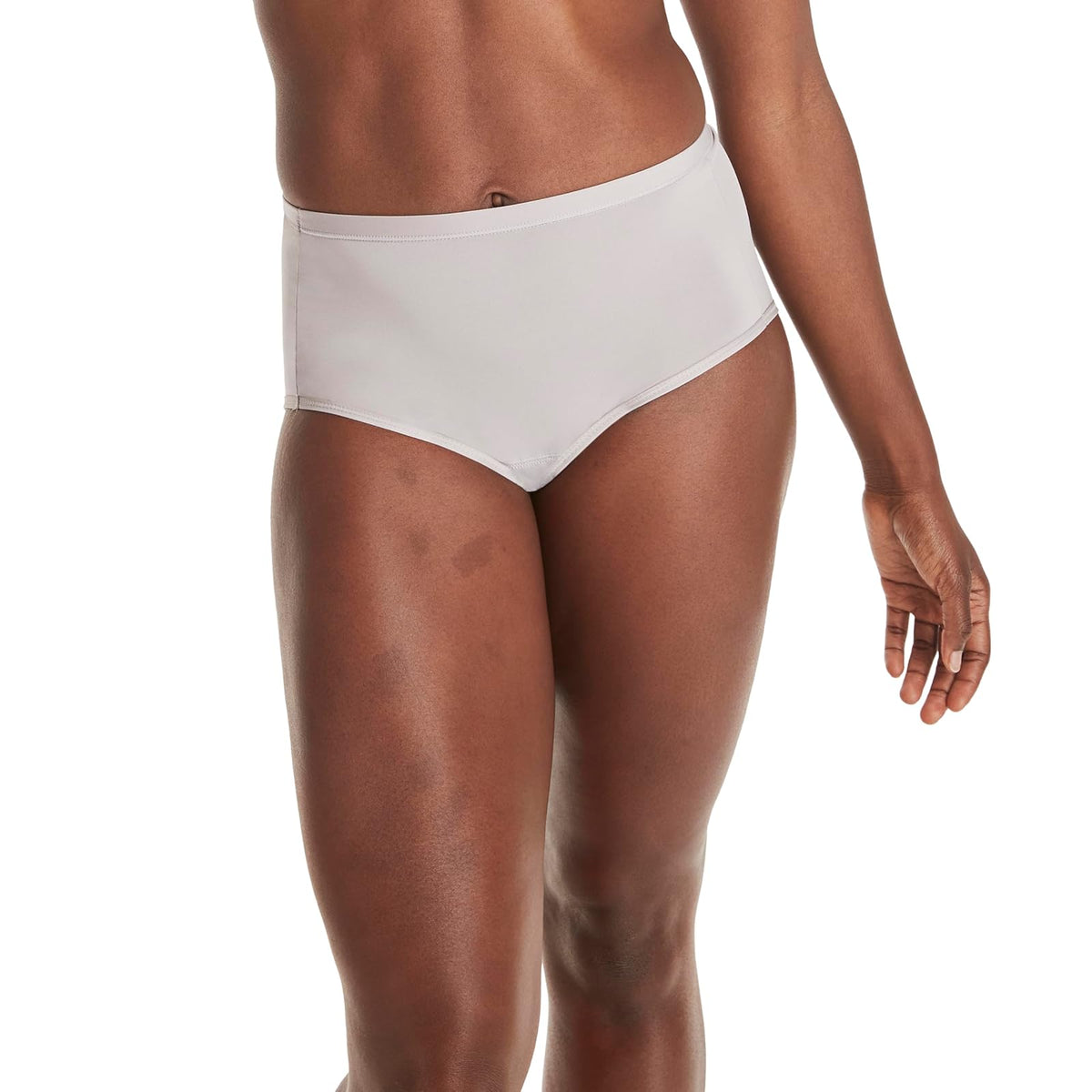 Hanes Paquete de 3 Calzoncillos de luz Fresca y Seca y período moderado, múltiples Opciones Disponibles Ropa Interior para Mujer