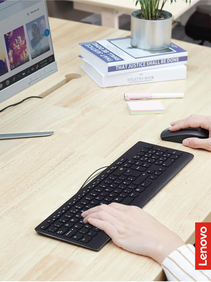 Lenovo 300 USB Combo, Teclado y Mouse con Cable de tamaño Completo, ergonómico, Mouse Izquierdo o Derecho, Mouse óptico, GX30M39606, Negro