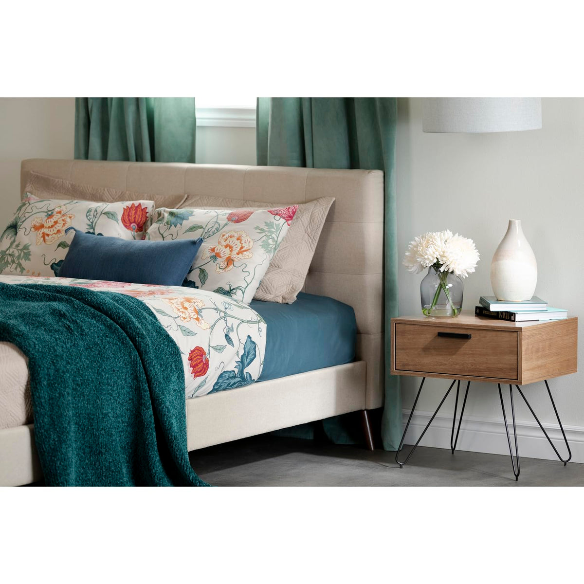 South Shore Buro para recamara con 1 cajón Marrón Slendel. Muebles para recamara, mesas de Noche Furniture