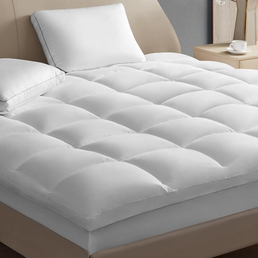 Hotel Grand - Cubrecolchón de tamaño King - Protector de colchón Impermeable Acolchado Ajustable con Bolsillo Profundo de 8 a 20 Pulgadas (78 x 80 Pulgadas, Color Blanco)
