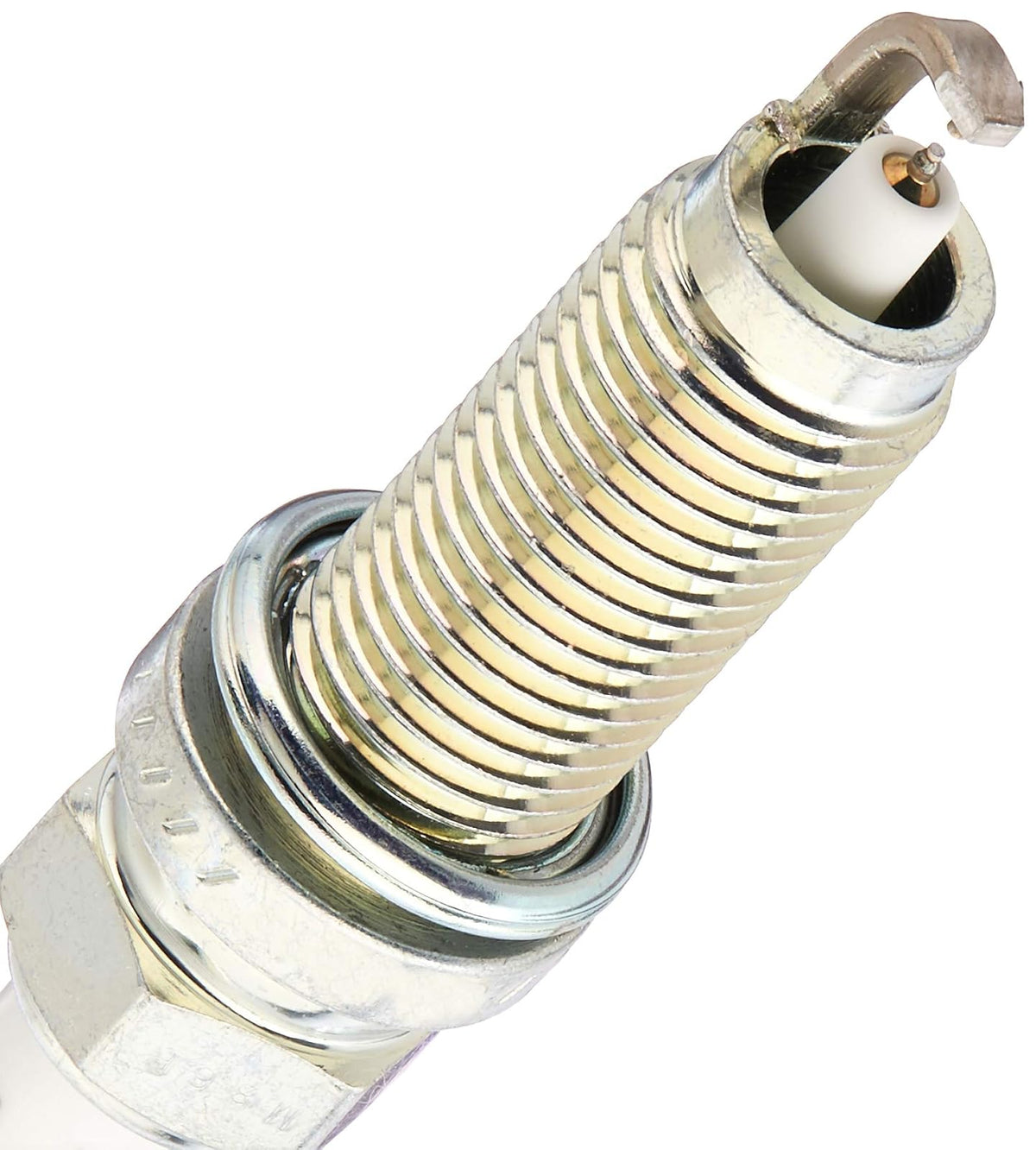 Bujía NGK Laser Iridium DF6H-11A, 4Pzas | Sustituye a 1UXE-18-110 BY483-DF6H0 3490 FXE20HE11C. 80k-100k kilometraje clasificado.