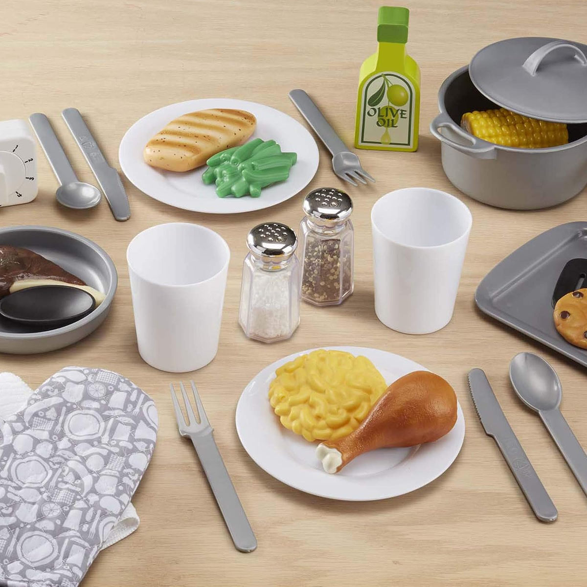 Melissa & Doug Set de 22 Accesorios para Cocina de Juguete - Utensilios, Olla con Tapa - Sartenes y Comida de Juguete